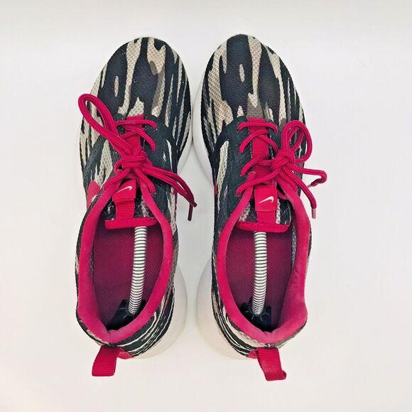 Nike Roshe One Flight Weight (GS) Youth 6Y Women 8 Sneaker 705486-001 Black Gray - Picture 6 of 11